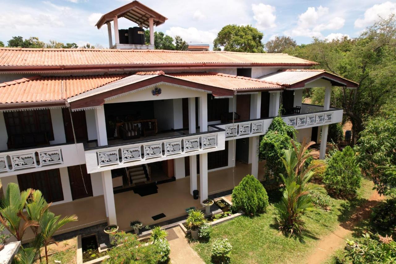 Sigiriya Sun Shine Villa Exterior photo